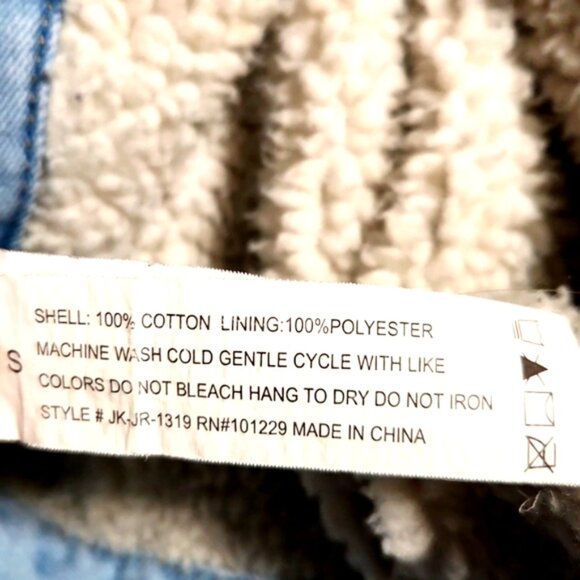 Ashley Vintage Charm Sherpa Lined Lightwash Denim Jean Jacket Size Small - Picture 8 of 9